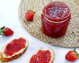 A picture of step 6 of Chunky Strawberry Jam.