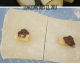 Foto langkah ke 2 dari resep Molen Pisang keju Puff Pastry.