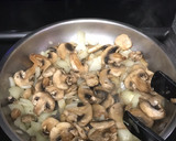 Foto del paso 3 de la receta: Pasta al pesto con champiñones