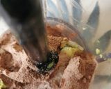 Une image de l'étape 1 de Mousse au chocolat ☘️ avocat☘️ 🌻vegan🌹.