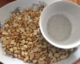 Hình bước làm 3 của món Muối mè đen rong biển