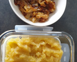 Foto del paso 4 de la receta: Magret de pato con cebolla caramelizada y compota de manzana