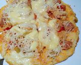 Foto langkah ke 10 dari resep Pizza teflon gampaang bangeettt.
