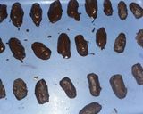 Foto langkah ke 3 dari resep Kurcok (Kurma Cokelat).