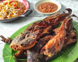 Foto langkah ke 3 dari resep 273. Ikan Lele Goreng Renyah.