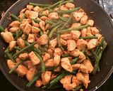 Foto del paso 3 de la receta: Pollito con ejotes 😋 (Gluten free y dairy free)