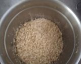 A picture of step 1 of Jhatpat Vatana Bateta nu Shaak.