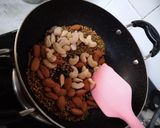 A picture of step 2 of Dry Fruit Kachori Chat.
