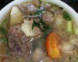 Foto langkah ke 4 dari resep Sop tulangan sapi.