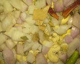 A picture of step 1 of Paneer tikka masala gravy.