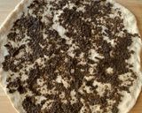 A picture of step 6 of Truffled Fontina and Mushroom Pizza.