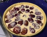 Une image de l'étape 12 de Tarte aux prunes et amandes (pâte sablée œuf et sucre glace).
