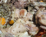 Foto del paso 2 de la receta: Conejo en salsa con toque picantito