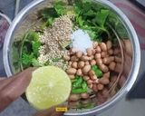 A picture of step 5 of Green Chickpea Curry / Cholia (Hariyali Chana Masala).