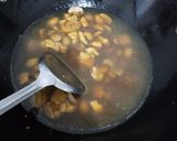 Foto langkah ke 5 dari resep Nasi Tim Rice Cooker dengan Kuah Kaldu Ayam.