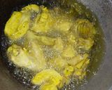 Foto langkah ke 5 dari resep Ayam (goreng) lengkuas.