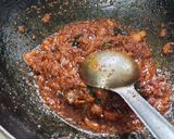 A picture of step 6 of Spicy misal pav.