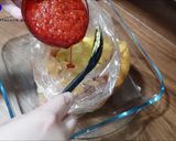 Foto del paso 4 de la receta Pollo con patatas en salsa al horno