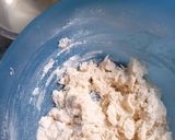 A picture of step 2 of Cream Puff Swans😊.
