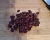 Une image de l'étape 1 de Granola flocon d'épeautre raison sec, figue et cranberries séch.
