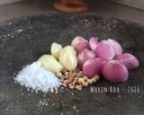 Foto langkah ke 3 dari resep Semur Ikan Mujair.