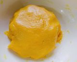 Hình bước làm 2 của món Bánh Trung Thu Truyền Thống Nhân Thập Cẩm