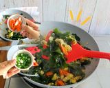 รูปขั้นตอนการทำที่ 8 ของ สาหร่ายวากาเมะผัดไข่