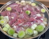 Foto del paso 2 de la receta: Consomé de ternera