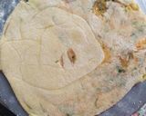 A picture of step 2 of Lacchaa paratha.