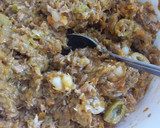 Foto del paso 5 de la receta: Calabacín relleno de verdura gambones y atún