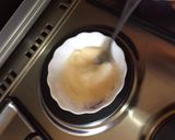 A picture of step 2 of Chapati egg roll.