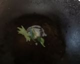 A picture of step 4 of Roasted Makhana Masala (Fox nuts).