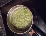 Foto del paso 1 de la receta Judías con piñones y champiñones
