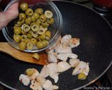 A picture of step 5 of Sweet chilli and tomatoes pasta.