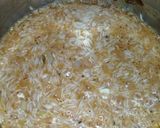 A picture of step 4 of Tomato Herb Rice.