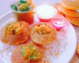A picture of step 4 of Club Kachori.