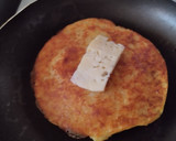 Foto del paso 4 de la receta: Arepa de yuca y mazorca rellenas de pollo y queso🫓🌽🥯!!!