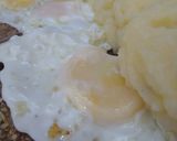 Foto del paso 1 de la receta: Milanesas a caballo con puré de papas cremoso
