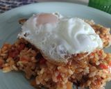 A picture of step 7 of Rice with Vegetables and Fried Egg.