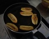 Foto langkah ke 3 dari resep Pisang bakar teflon.