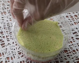 Foto langkah ke 4 dari resep Dessert Box Dengan Cream Premium.