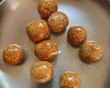 A picture of step 3 of Til ke Ladoo (Laduu) !!.