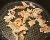 รูปขั้นตอนการทำที่ 2 ของ ผัดหมี่ฮ่องกงไก่