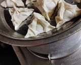 এগ মেয়োনিজ মিক্সড সব্জি স্টিম মোমো(steam momo recipe in Bengali) রেসিপির ধাপ 5 ছবি