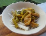 รูปขั้นตอนการทำที่ 4 ของ ก๋วยจั๊บแห้งแกงไตปลาเจ.
