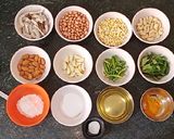 A picture of step 1 of Poha Chivda.