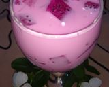 Hình bước làm 2 của món Sinh tố thanh long đỏ
