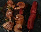 Foto langkah ke 3 dari resep sate ayam,udang dan sosis ala tahun baru tanpa bau asap.