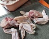 Foto langkah ke 1 dari resep Sayap Ayam Gongso Khas Semarang.