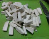 รูปขั้นตอนการทำที่ 2 ของ ข้าวหุงสมุนไพรเห็ดและมันต่อเผือก(คลีน)